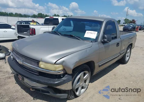 2001 Chevrolet Silverado 1500 z USA, uszkodzony, nr VIN 1GCEC14W61Z213999